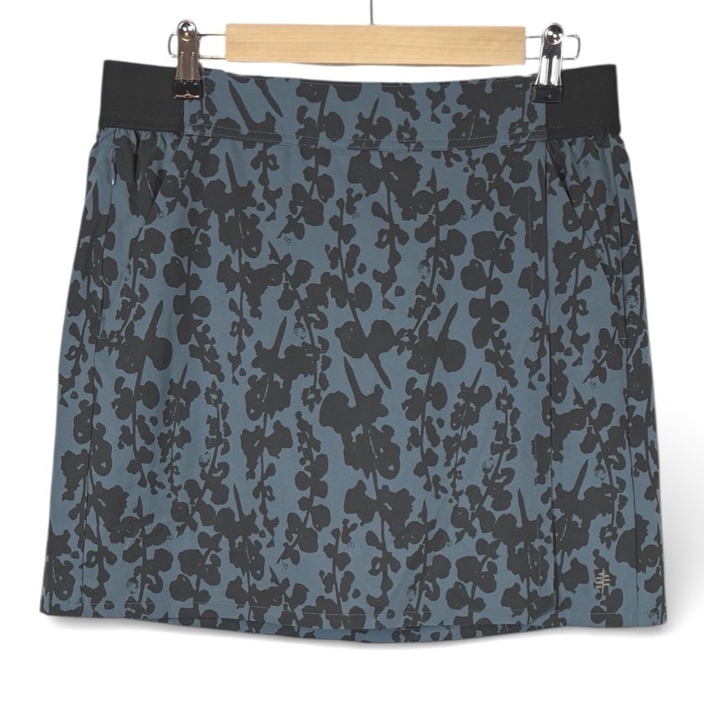 Royal Robbins Womens Jammer Skort Medium Teal Black Botanical Print Hiking
